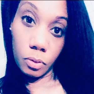 Meet your Posher, Angeline